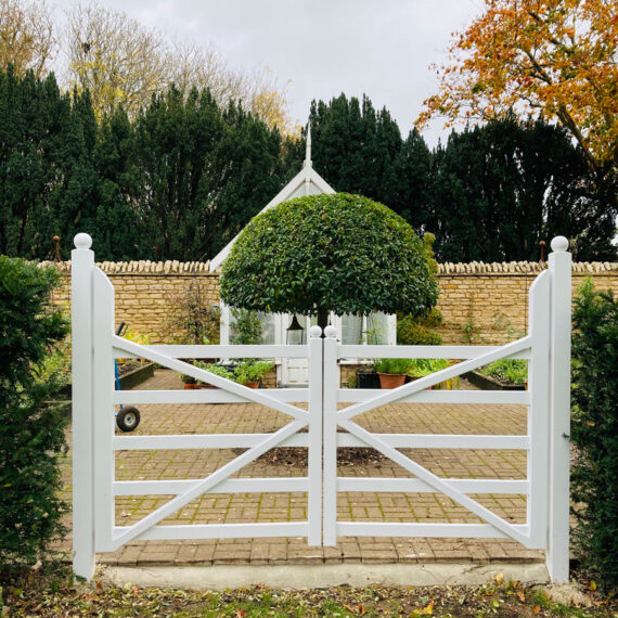bespoke gates for a beautiful garden
