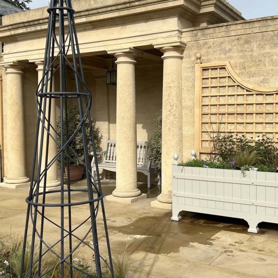 Bespoke Curved Heritage Oak Trellis