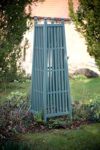 London wooden garden obelisk from Oxford Planters