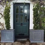 Classic square lead planters
