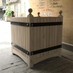 Oak Versailles planter at Oxford University